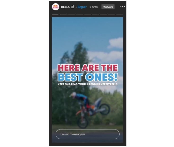 Marketing no Instagram: imagem de uma tela de Reels com um motoqueiro fazendo uma manobra
